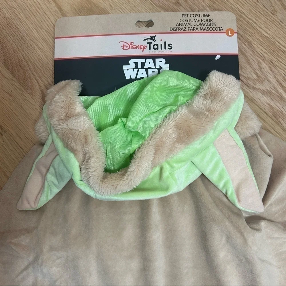 Disney Star Wars Grogu Cape Dog Costume Jacket NEW Large Tails Tan Green Yoda